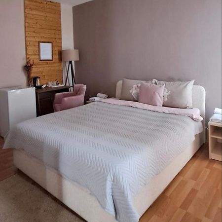 Hotel Park Неготино Екстериор снимка